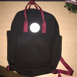 A fjallraven kanken backpack !